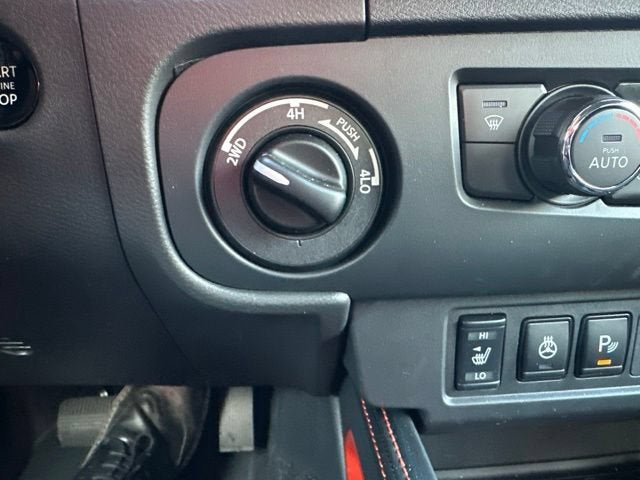 2026 Nissan Frontier Crew Cab PRO-4X 4x4