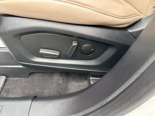 2022 Ford Explorer XLT 4WD