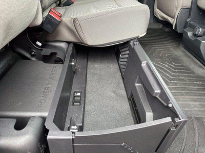 2022 Ford Super Duty F-250 SRW XLT 4WD Crew Cab 6.75' Box
