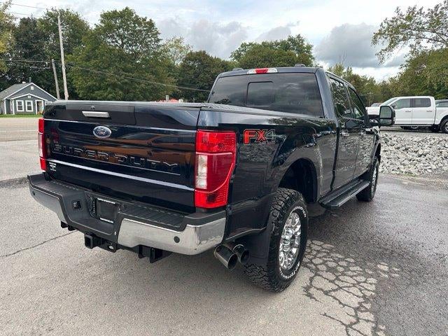 2022 Ford Super Duty F-250 SRW XLT 4WD Crew Cab 6.75' Box