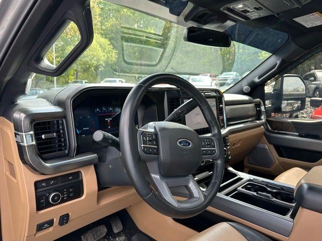 2024 Ford Super Duty F-350 SRW LARIAT 4WD Crew Cab 6.75' Box