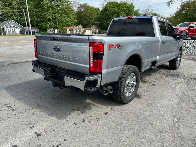 2024 Ford Super Duty F-350 SRW LARIAT 4WD Crew Cab 6.75' Box