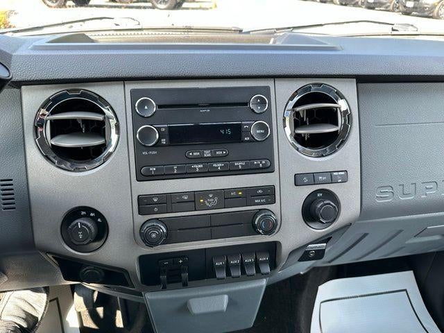 2016 Ford Super Duty F-350 SRW 4WD SuperCab 6-3/4 Ft Box XLT