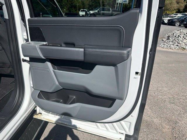2022 Ford F-150 XLT 4WD SuperCrew 5.5' Box