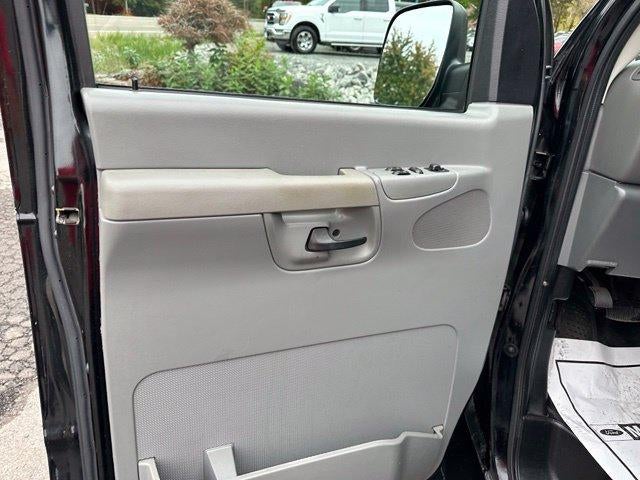 2008 Ford Econoline Cargo Van E-250 Commercial