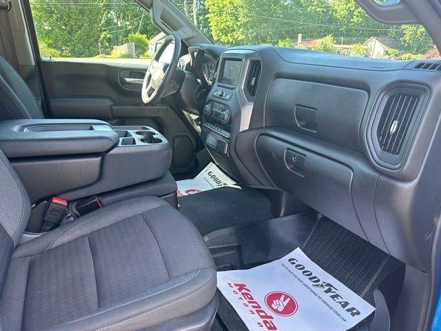 2022 Chevrolet Silverado 1500 Crew Cab Short Box 4-Wheel Drive Custom