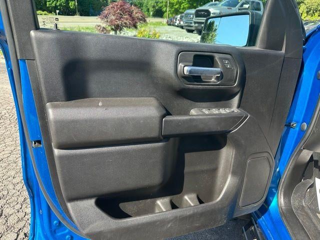 2022 Chevrolet Silverado 1500 Crew Cab Short Box 4-Wheel Drive Custom