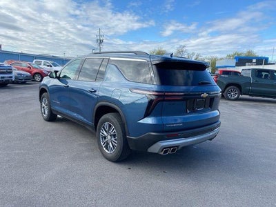 2025 Chevrolet Traverse LT w/1LT
