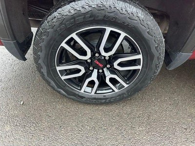 2019 GMC Sierra 1500 Crew Cab Short Box 4-Wheel Drive AT4