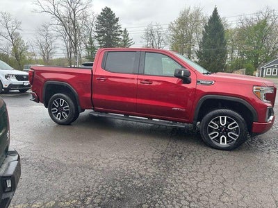 2019 GMC Sierra 1500 Crew Cab Short Box 4-Wheel Drive AT4