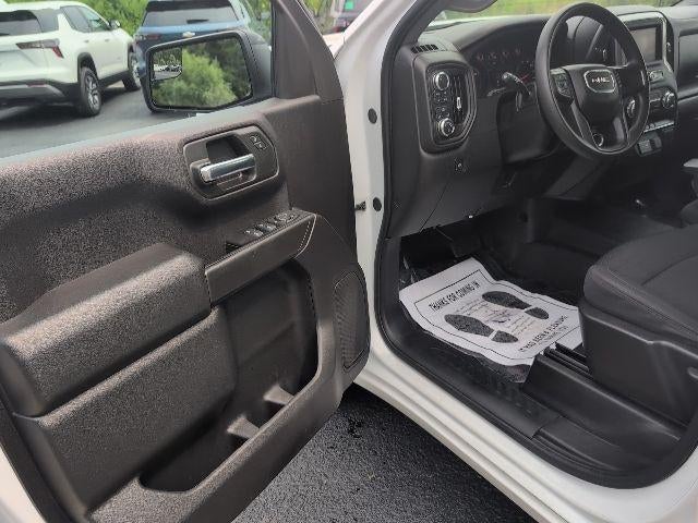 2024 GMC Sierra 1500 Crew Cab Short Box 4-Wheel Drive Pro