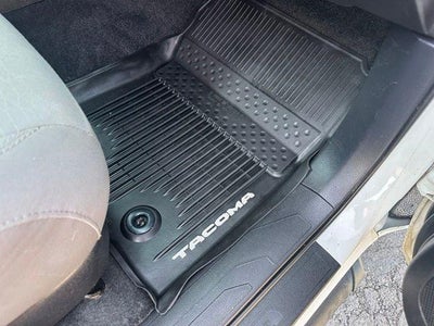 2019 Toyota Tacoma 2WD 2WD SR Double Cab 5' Bed I4 AT (GS)