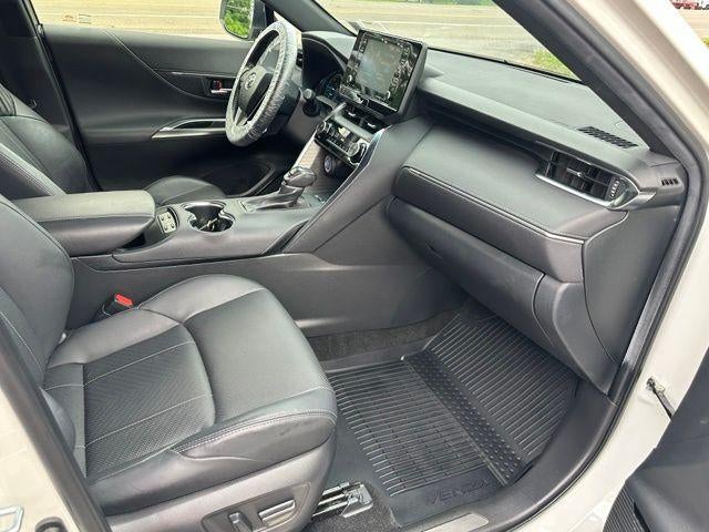 2021 Toyota Venza XLE AWD (SE)