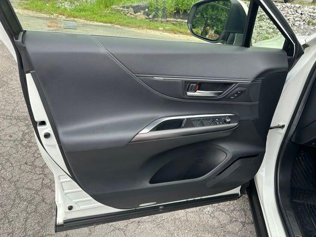 2021 Toyota Venza XLE AWD (SE)