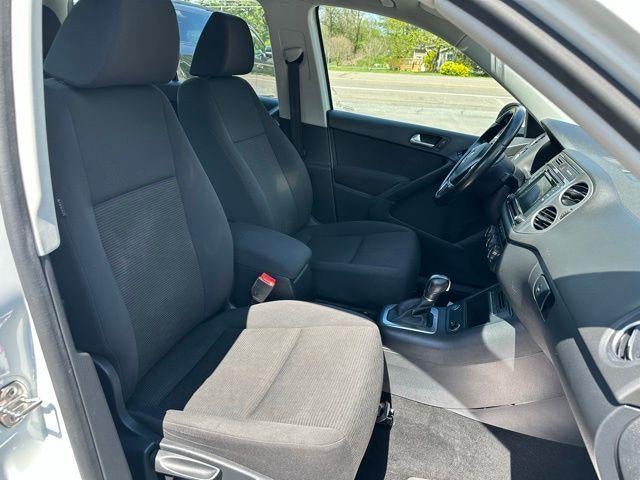 2017 Volkswagen Tiguan Limited 2.0T 4MOTION
