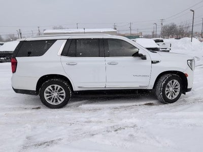 2021 GMC Yukon SLT