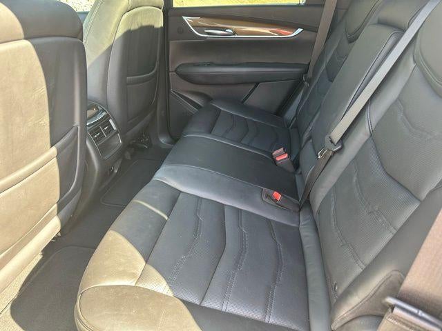 2017 Cadillac XT5 Platinum AWD