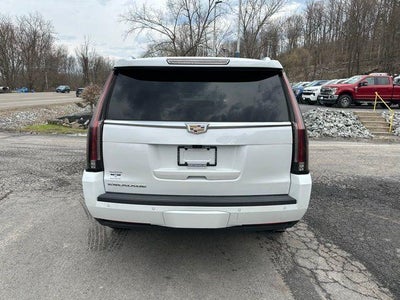 2019 Cadillac Escalade Luxury