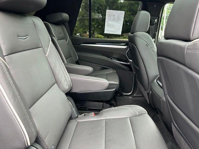 2025 Cadillac Escalade Sport