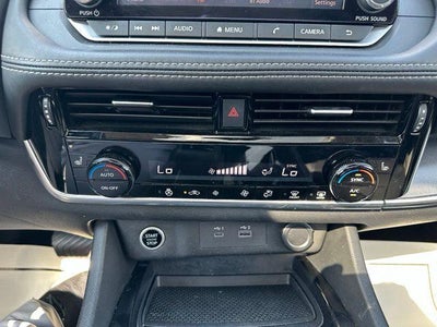 2021 Nissan Rogue SV FWD