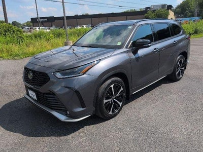 2022 Toyota Highlander XSE