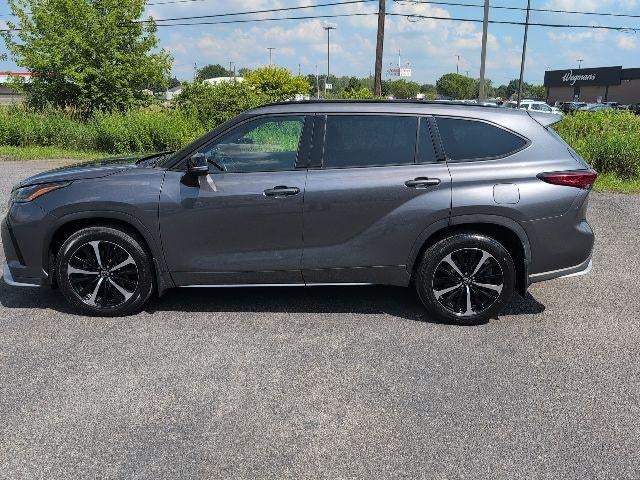 2022 Toyota Highlander XSE