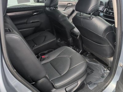 2020 Toyota Highlander Hybrid Limited